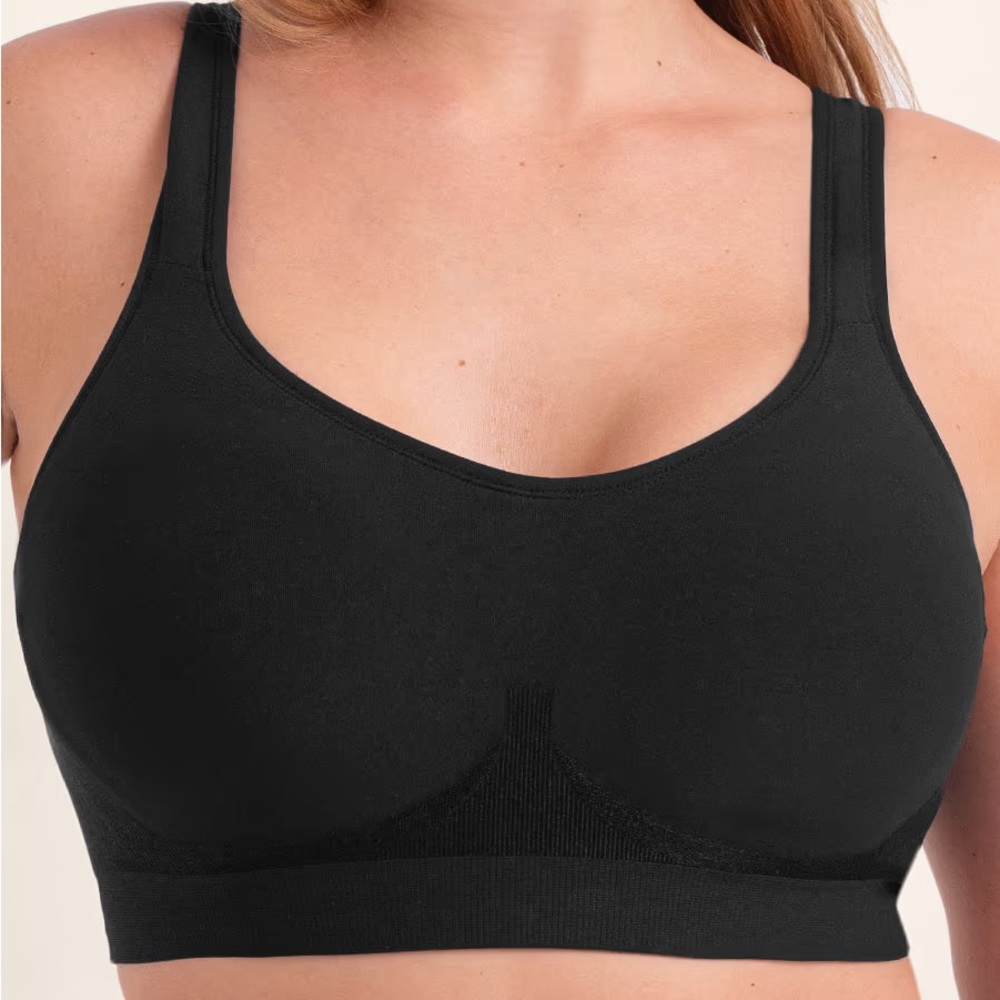 39TK.- Truekind® Everyday Comfort Straps Wireless Shaping Bra. Size 4XL